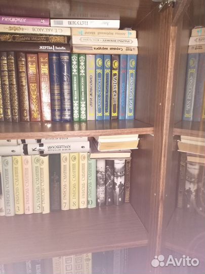 Продаю книги