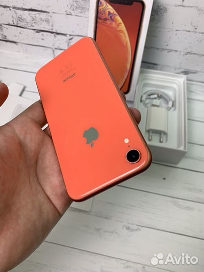 iPhone Xr, 64 ГБ