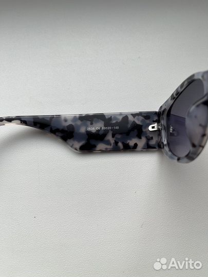 Солнцезащитные очки balenciaga