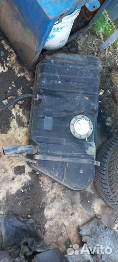 Топливный бак ваз 2110