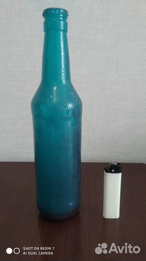 Бутылка и граненый стакан из сахарного стекла