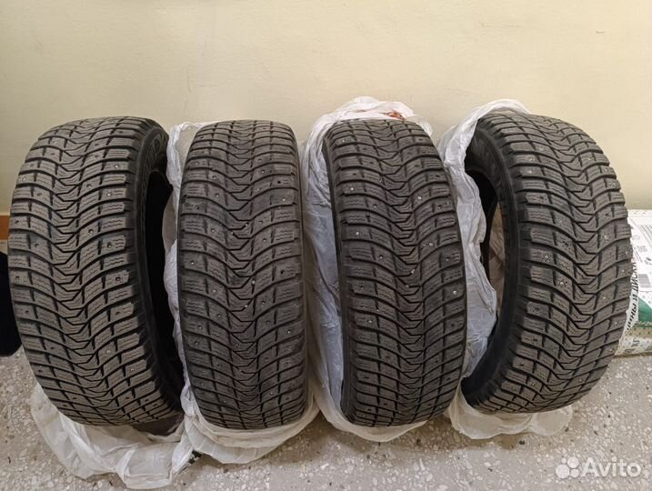 Michelin X-Ice North XIN3 205/60 R16 92T