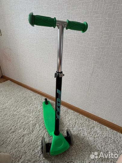 Продам детский самокат