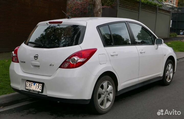 Nissan tiida c11