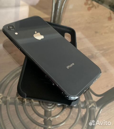 iPhone Xr, 64 ГБ