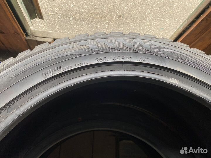 Yokohama Ice Guard IG60 265/45 R21
