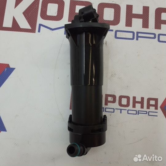 Форсунка омывателя фар правая audi Q7