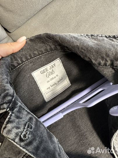 Джинсовая куртка на девочку