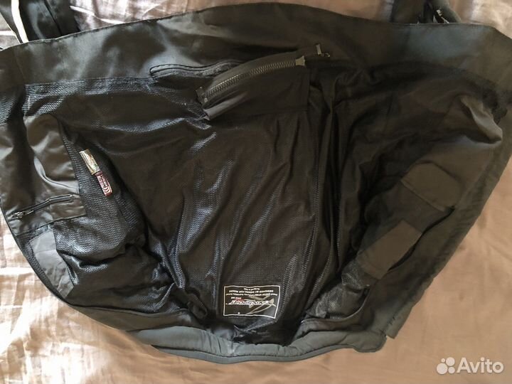 Мотокуртка