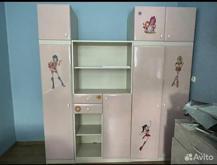 Стенка в детскую комнату