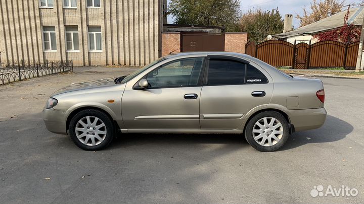 Nissan Almera 1.5 МТ, 2004, 237 000 км