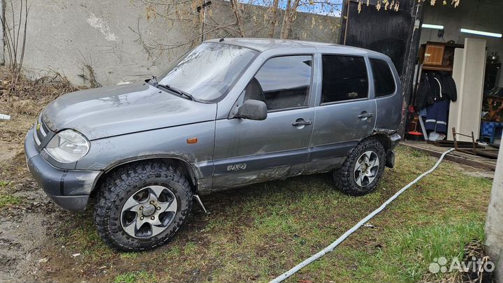 Chevrolet Niva 1.7 МТ, 2006, 158 000 км