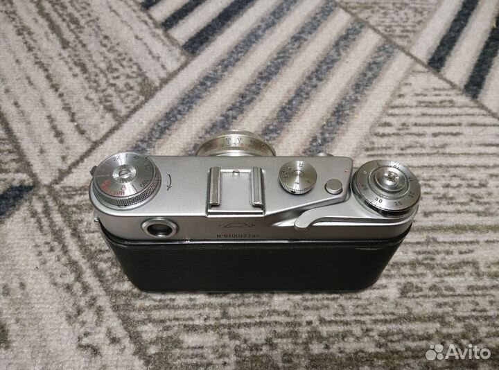 Плёночный фотоаппарат Зоркий 6