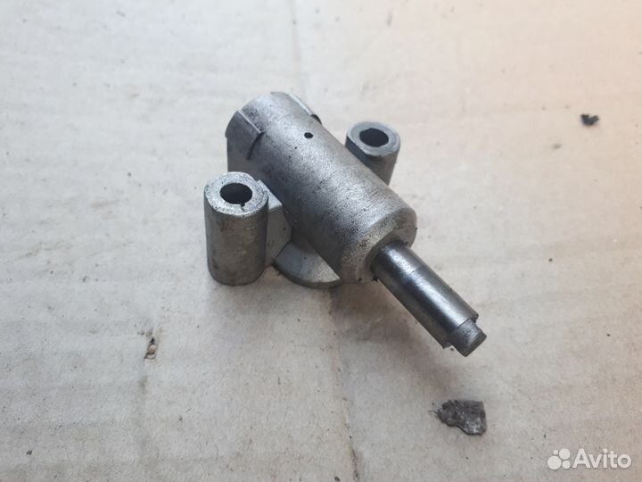 Натяжитель цепи Сааб 9000