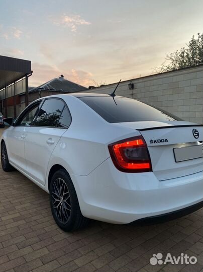 Skoda Rapid 1.6 AT, 2019, 170 000 км