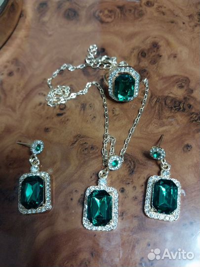 Бижутерия набор комплект