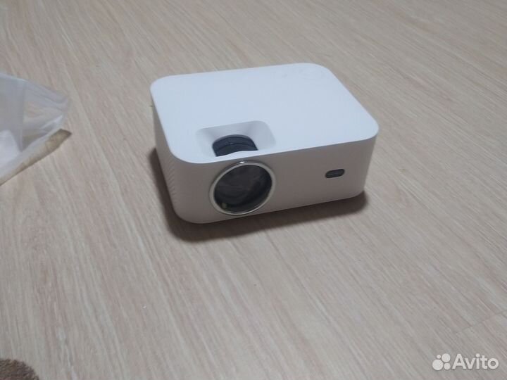 Проектор Wanbo Projector X1 PRO белый