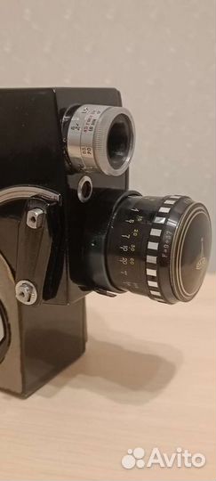 Кинокамера Лада