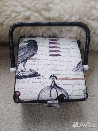 Шкатулка для рукоделия