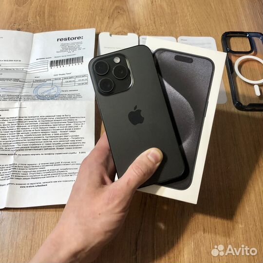 iPhone 15 pro 128gb sim