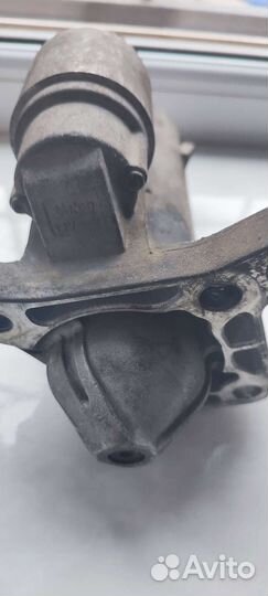 Стартер F4R 2.0 Duster, Megan Fluence