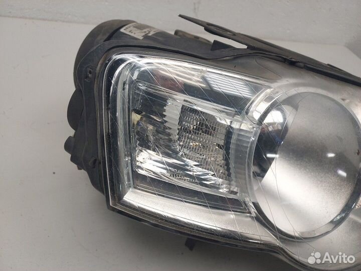 Фара (передняя) Volkswagen Passat 6, 2009