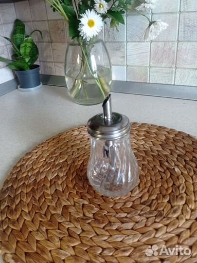 Сахарница с дозатором