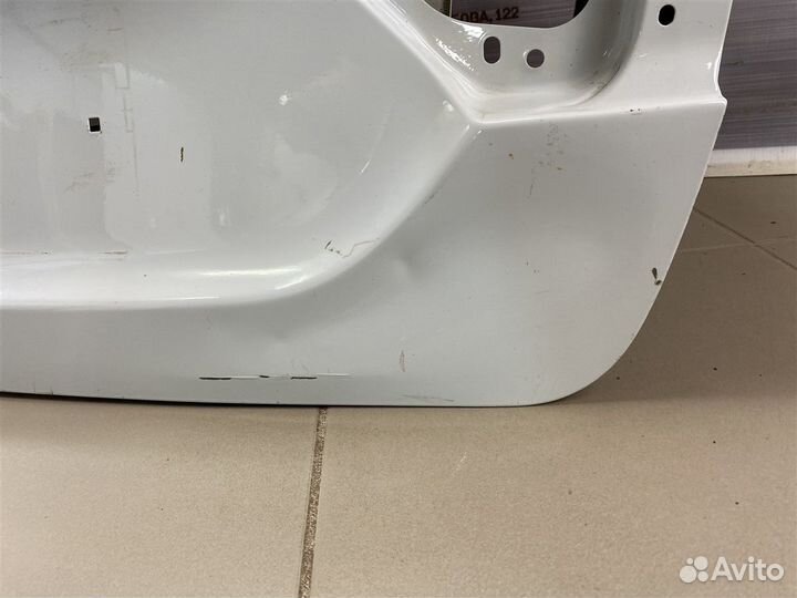 Крышка багажника LADA Vesta