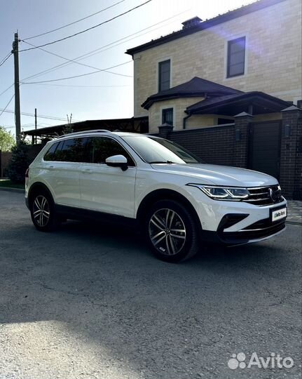 Volkswagen Tiguan 2.0 AMT, 2021, 43 030 км