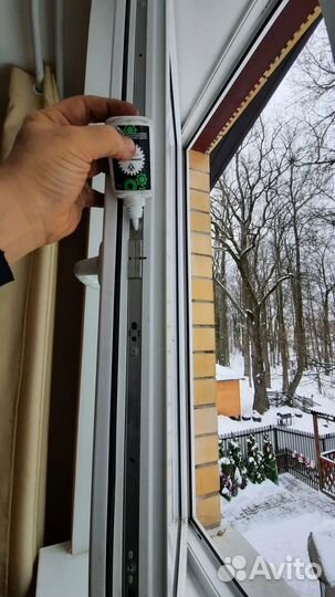 Ремонт пластиковых окон. Москитные сетки