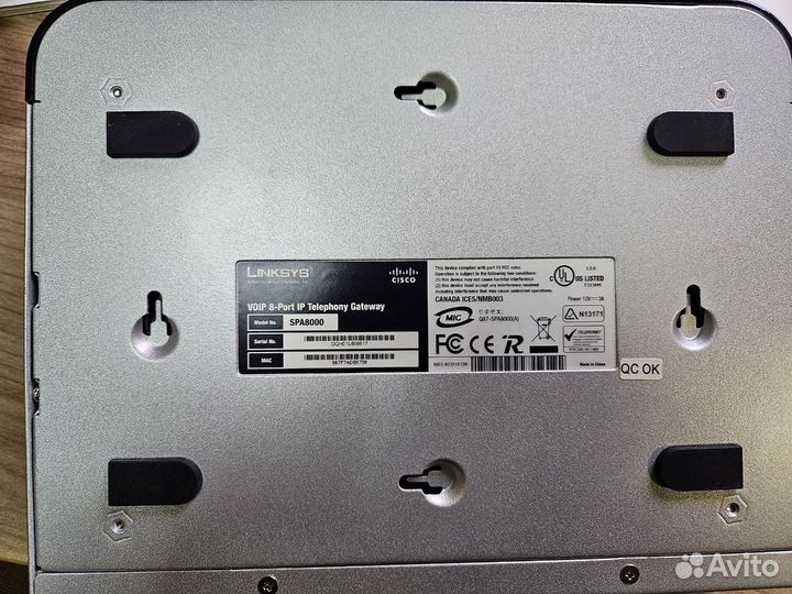 VoIP-шлюз Cisco SPA8000-XU