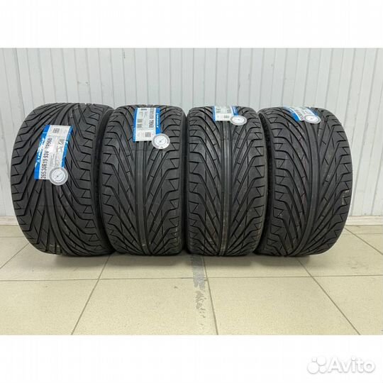 Triangle TR968 265/35 R18