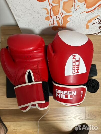 Боксерские перчатки 14 oz