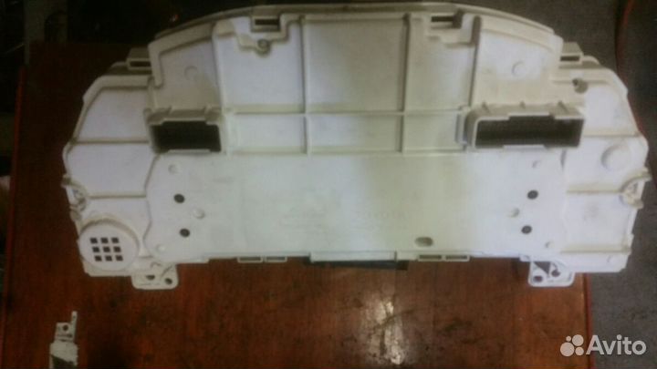 Панель приборов Toyota Land Cruiser 150