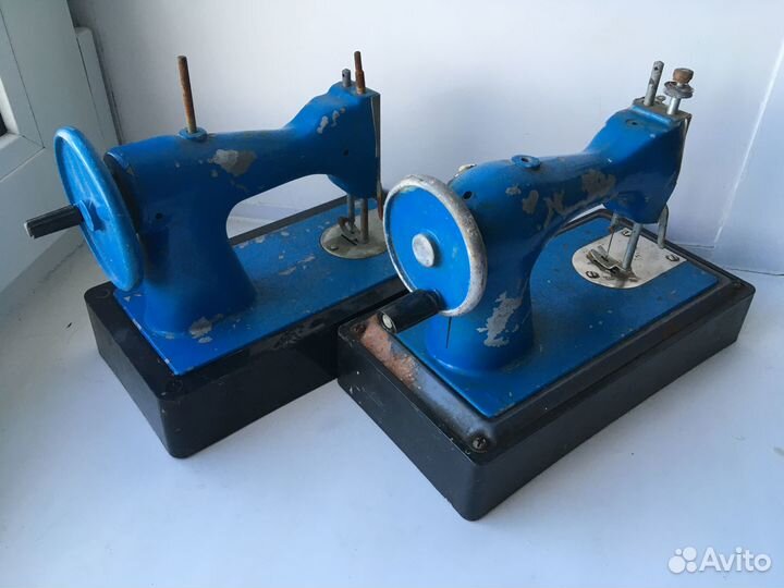 Детская швейная машинка СССР