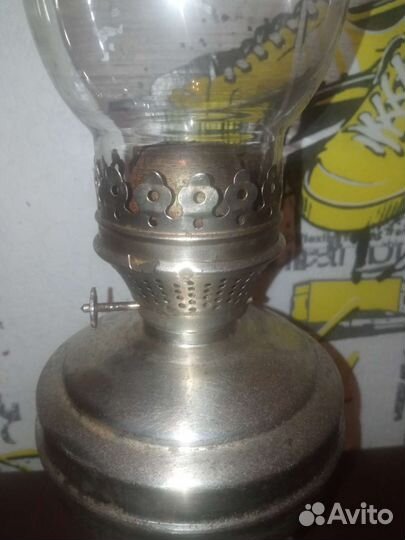 Лампа керосиновая