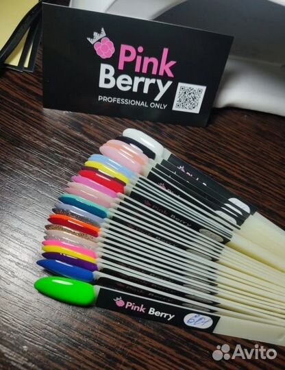 Набор гель-лаков для ногтей