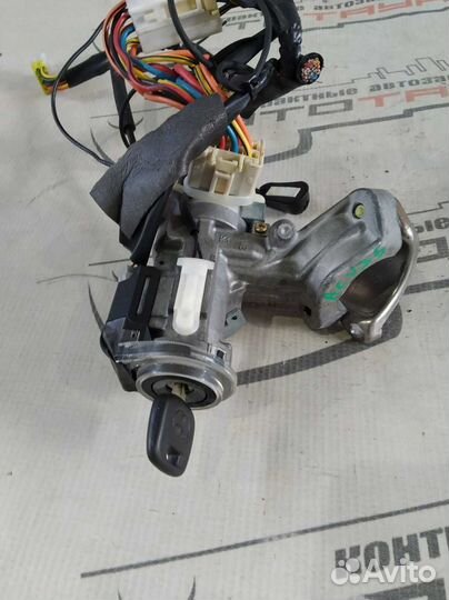 Замок зажигания toyota daihatsu altis camry ACV30