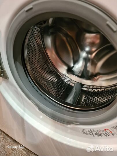 Стиральная машина AEG 6кг