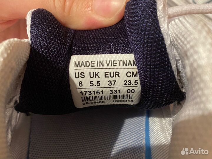 Кроссовки new balance