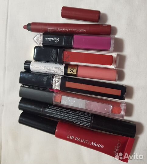 Новая губная помада в ассортименте