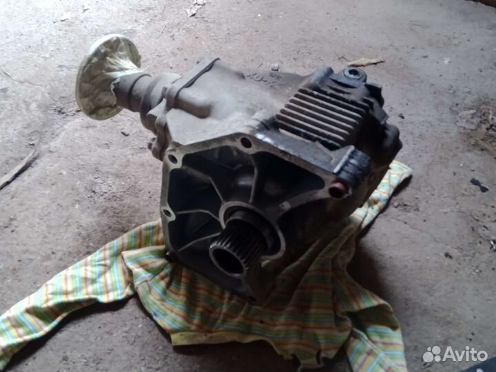 Раздаточная коробка Nissan x-trail t30