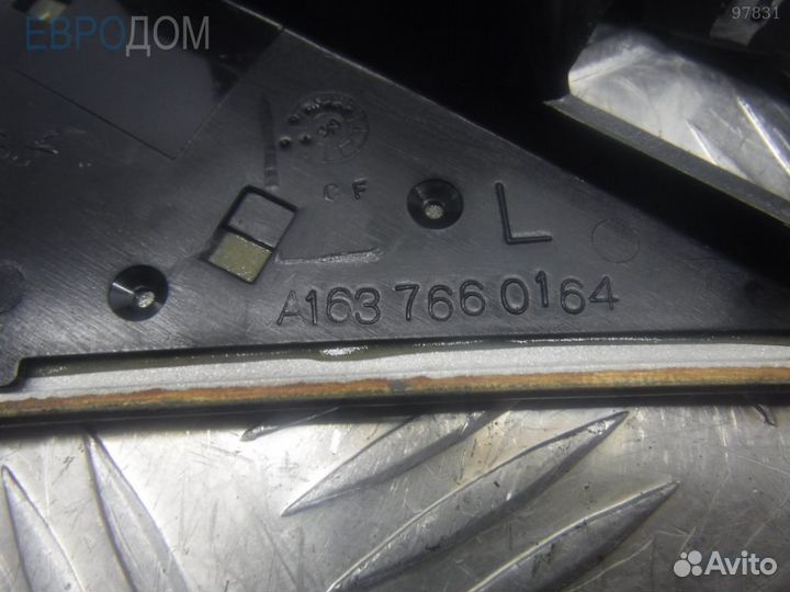 Декоративная накладка двери задняя левая mercedes W163 s1110321