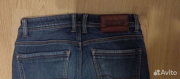 Джинсы Levi's design