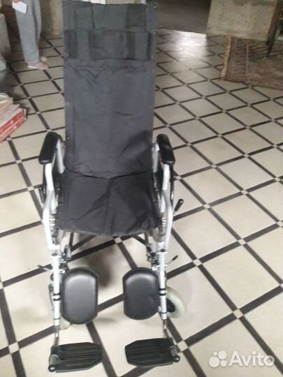 Инвалидная коляска