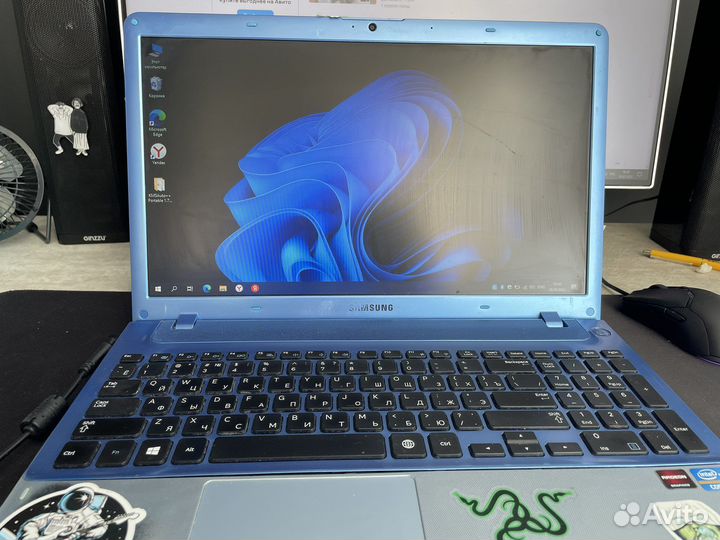 Ноутбук Samsung 350V5C
