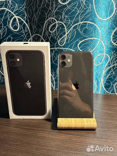 iPhone 11, 64 ГБ