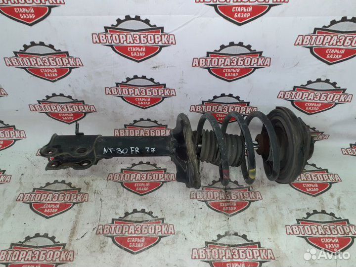 Стойка передняя правая Nissan X-Trail NT30