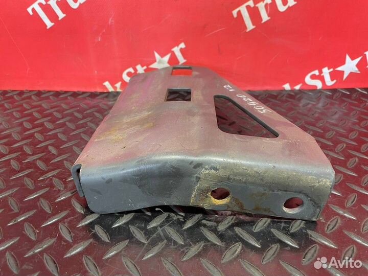 Кронштейн ресивера левый