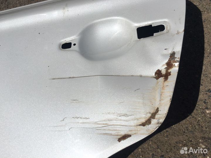 Дверь задняя левая Misubishi Outlander 3